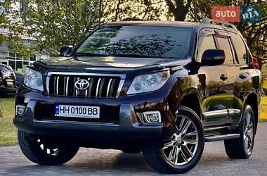 Позашляховик / Кросовер Toyota Land Cruiser Prado 2010 в Одесі