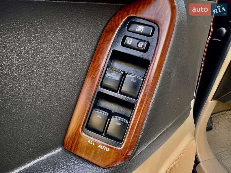 Позашляховик / Кросовер Toyota Land Cruiser Prado 2010 в Одесі