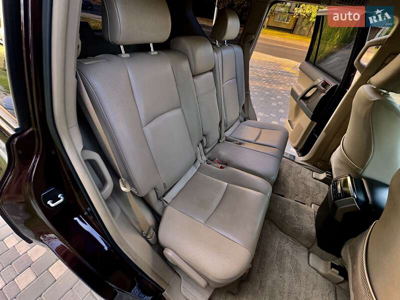 Позашляховик / Кросовер Toyota Land Cruiser Prado 2010 в Одесі
