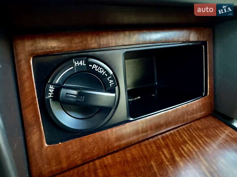 Позашляховик / Кросовер Toyota Land Cruiser Prado 2010 в Одесі