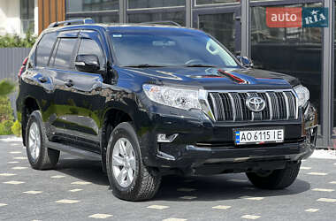 Внедорожник / Кроссовер Toyota Land Cruiser Prado 2022 в 