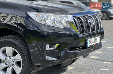Внедорожник / Кроссовер Toyota Land Cruiser Prado 2022 в 