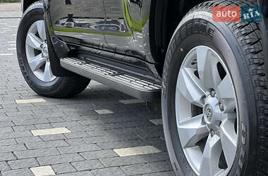 Внедорожник / Кроссовер Toyota Land Cruiser Prado 2022 в 