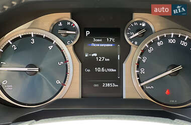 Внедорожник / Кроссовер Toyota Land Cruiser Prado 2022 в 