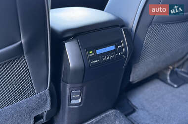 Внедорожник / Кроссовер Toyota Land Cruiser Prado 2021 в 