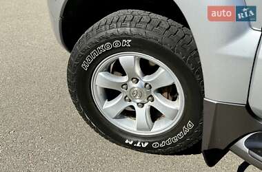 Внедорожник / Кроссовер Toyota Land Cruiser Prado 2006 в 
