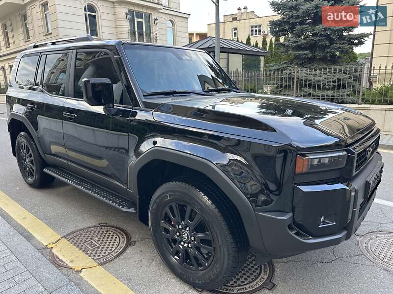 Позашляховик / Кросовер Toyota Land Cruiser Prado 2025 в Києві