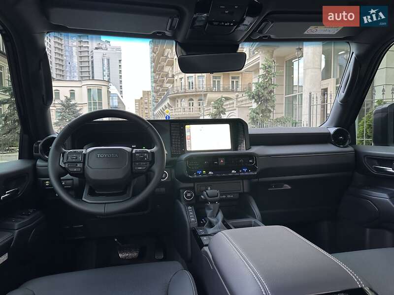 Позашляховик / Кросовер Toyota Land Cruiser Prado 2025 в Києві