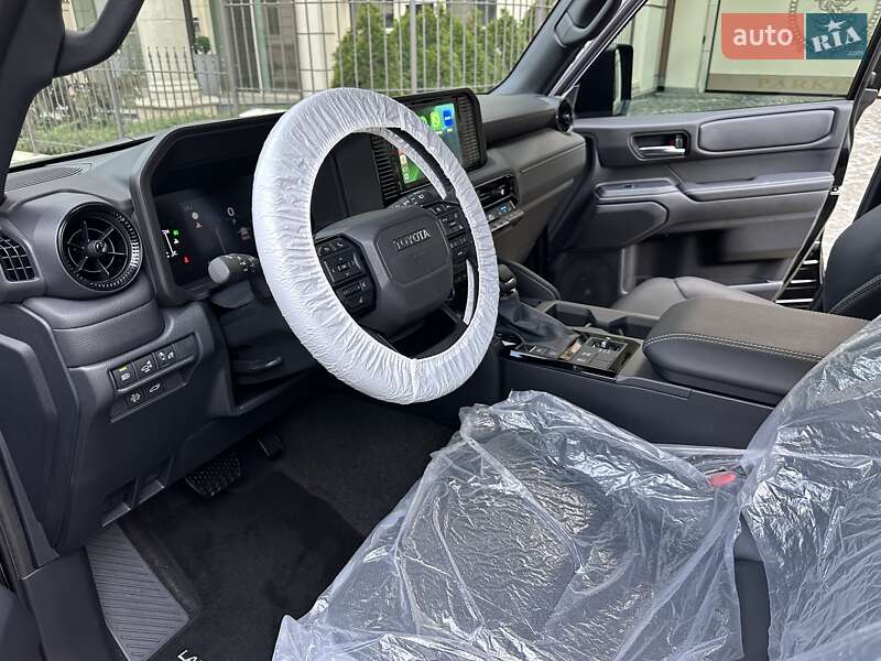 Позашляховик / Кросовер Toyota Land Cruiser Prado 2025 в Києві