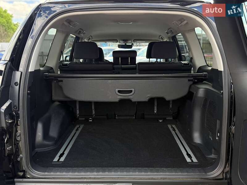 Внедорожник / Кроссовер Toyota Land Cruiser Prado 2022 в Киеве