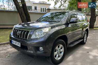 Позашляховик / Кросовер Toyota Land Cruiser Prado 2010 в 
