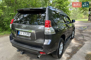 Позашляховик / Кросовер Toyota Land Cruiser Prado 2010 в 
