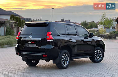 Внедорожник / Кроссовер Toyota Land Cruiser Prado 2022 в 