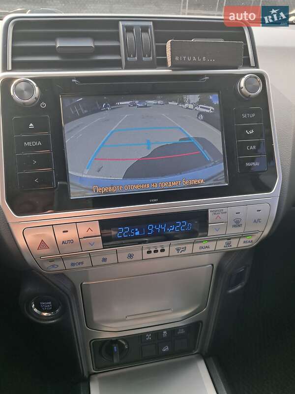 Внедорожник / Кроссовер Toyota Land Cruiser Prado 2019 в Киеве