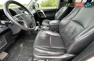 Внедорожник / Кроссовер Toyota Land Cruiser Prado 2018 в 