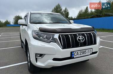 Внедорожник / Кроссовер Toyota Land Cruiser Prado 2018 в 
