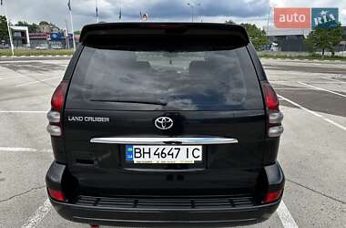 Внедорожник / Кроссовер Toyota Land Cruiser Prado 2004 в 