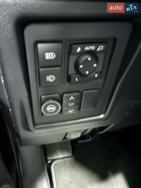 Внедорожник / Кроссовер Toyota Land Cruiser Prado 2019 в Днепре