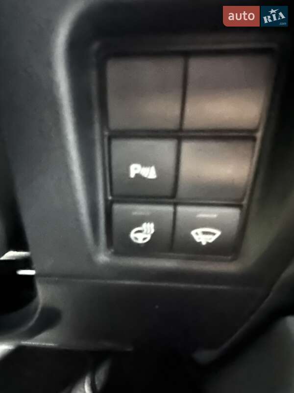 Внедорожник / Кроссовер Toyota Land Cruiser Prado 2019 в Днепре