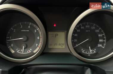 Внедорожник / Кроссовер Toyota Land Cruiser Prado 2012 в 