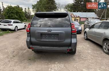 Позашляховик / Кросовер Toyota Land Cruiser Prado 2020 в 