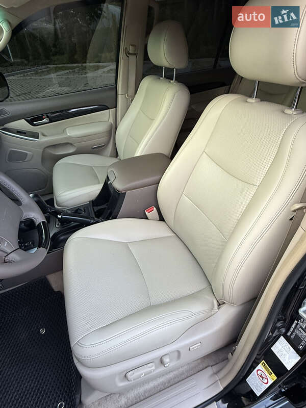 Внедорожник / Кроссовер Toyota Land Cruiser Prado 2007 в Киеве