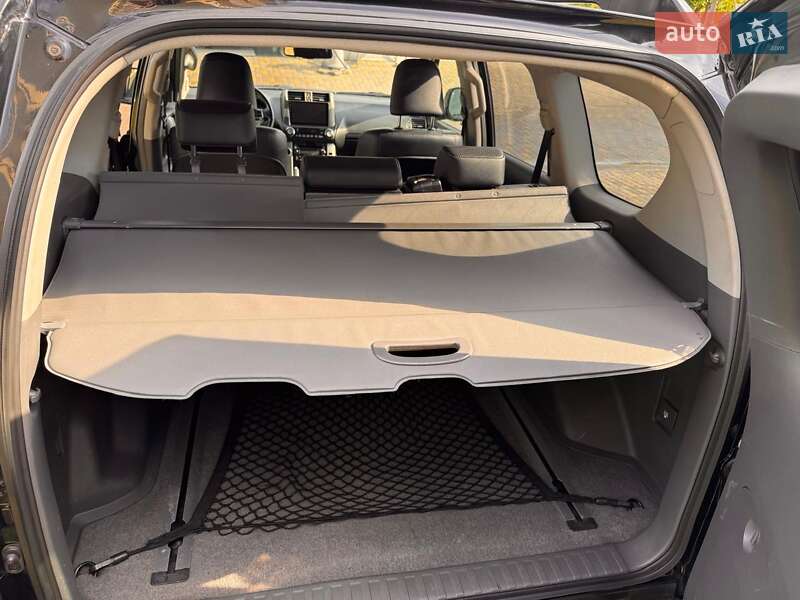 Внедорожник / Кроссовер Toyota Land Cruiser Prado 2012 в Львове фото 14 Внедорожник / Кроссовер Toyota Land Cruiser Prado 2012 в Львове