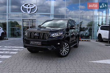 Внедорожник / Кроссовер Toyota Land Cruiser Prado 2022 в Ровно