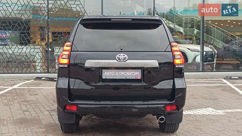 Позашляховик / Кросовер Toyota Land Cruiser Prado 2021 в Києві
