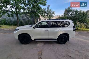 Позашляховик / Кросовер Toyota Land Cruiser Prado 2021 в Дніпрі