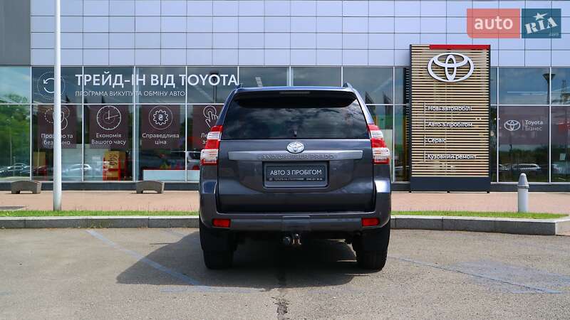 Внедорожник / Кроссовер Toyota Land Cruiser Prado 2016 в Киеве