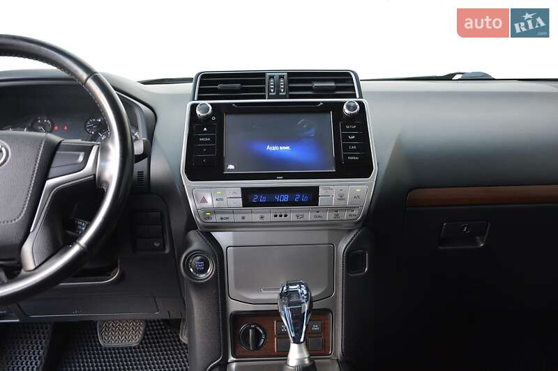 Внедорожник / Кроссовер Toyota Land Cruiser Prado 2019 в Киеве