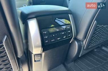 Позашляховик / Кросовер Toyota Land Cruiser Prado 2019 в 