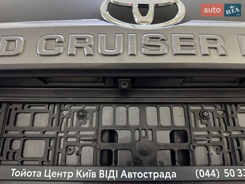 Позашляховик / Кросовер Toyota Land Cruiser Prado 2019 в Умані