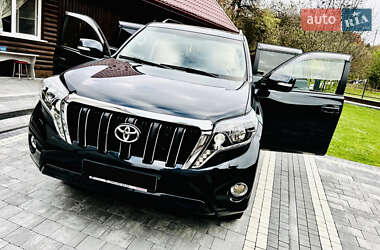 Внедорожник / Кроссовер Toyota Land Cruiser Prado 2015 в Нижней Апше