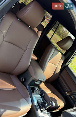 Внедорожник / Кроссовер Toyota Land Cruiser Prado 2023 в 