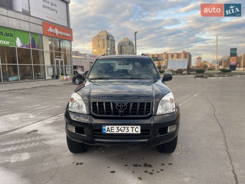 Внедорожник / Кроссовер Toyota Land Cruiser Prado 2006 в 