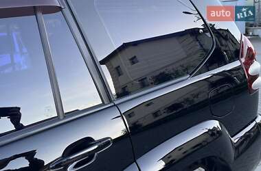 Позашляховик / Кросовер Toyota Land Cruiser Prado 2007 в 