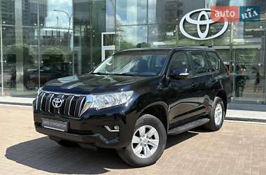 Внедорожник / Кроссовер Toyota Land Cruiser Prado 2017 в Киеве