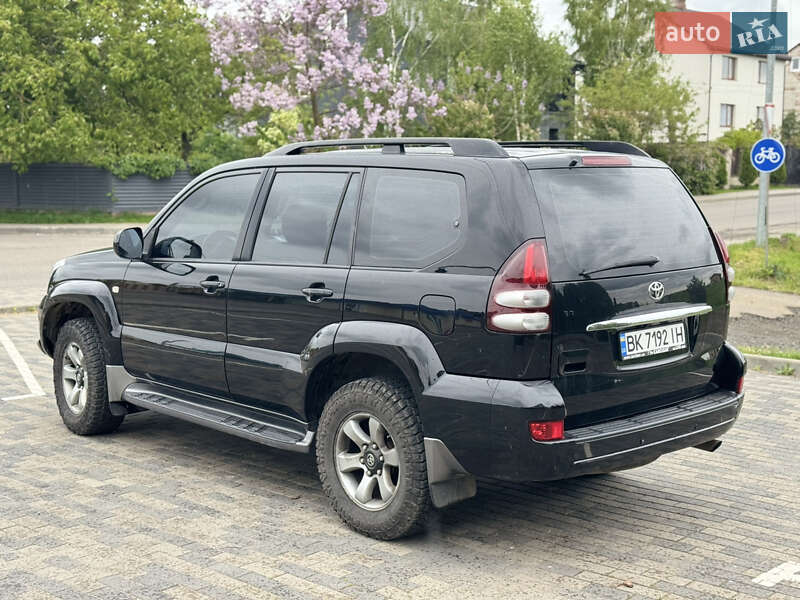 Внедорожник / Кроссовер Toyota Land Cruiser Prado 2007 в Луцке
