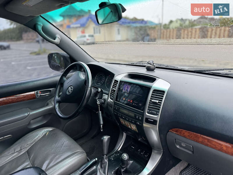 Внедорожник / Кроссовер Toyota Land Cruiser Prado 2007 в Луцке