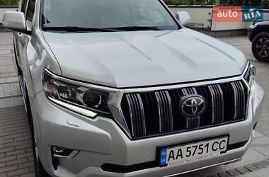 Внедорожник / Кроссовер Toyota Land Cruiser Prado 2019 в Киеве