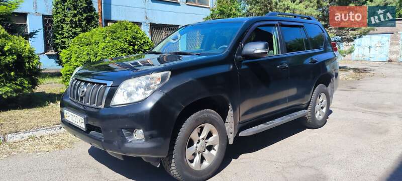 Внедорожник / Кроссовер Toyota Land Cruiser Prado 2010 в Запорожье