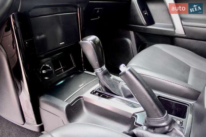 Внедорожник / Кроссовер Toyota Land Cruiser Prado 2014 в Ивано-Франковске