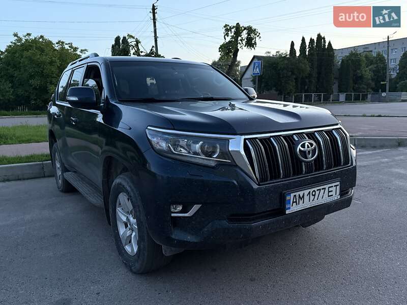 Внедорожник / Кроссовер Toyota Land Cruiser Prado 2021 в Бердичеве