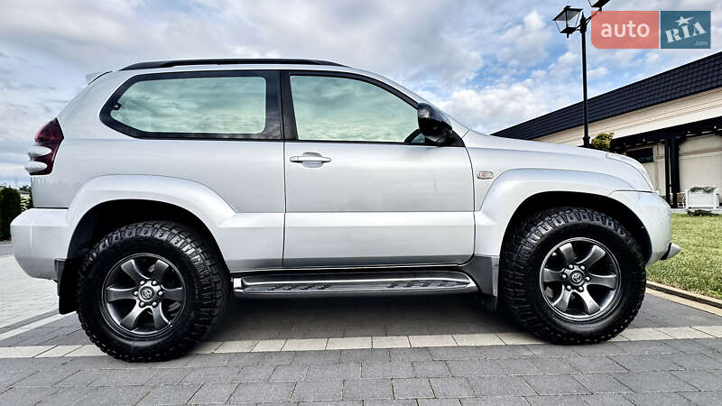 Внедорожник / Кроссовер Toyota Land Cruiser Prado 2007 в 