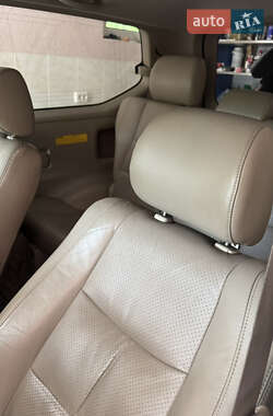 Внедорожник / Кроссовер Toyota Land Cruiser Prado 2007 в 