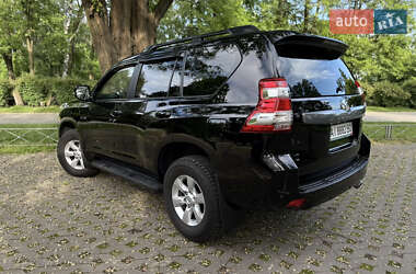 Внедорожник / Кроссовер Toyota Land Cruiser Prado 2017 в 