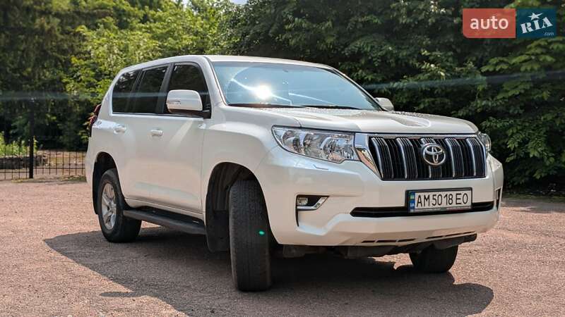 Позашляховик / Кросовер Toyota Land Cruiser Prado 2019 в Бердичеві