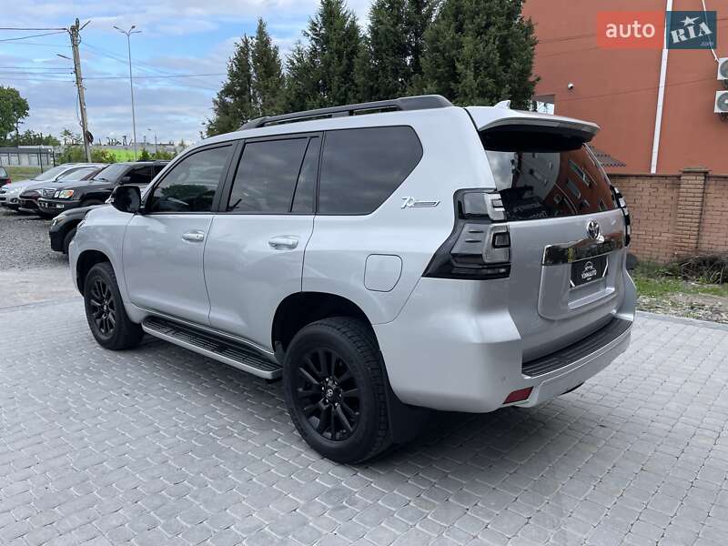 Внедорожник / Кроссовер Toyota Land Cruiser Prado 2021 в Виннице
